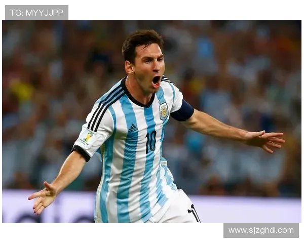 足球场上的璀璨明星推荐让你的朋友了解这些传奇球员的魅力与成就