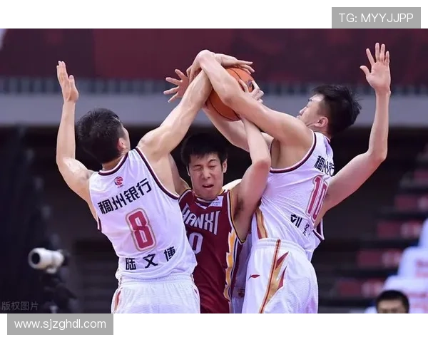 杭州网球队战术深度解析：如何在比赛中提升胜算与团队协作