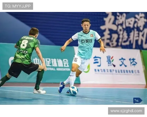 西安羽毛球队在城市联赛中以60分稳居积分榜首位,表现出色引人关注 西安羽毛球队在城市联赛中以60分稳居积分榜首位,表现出色引人关注